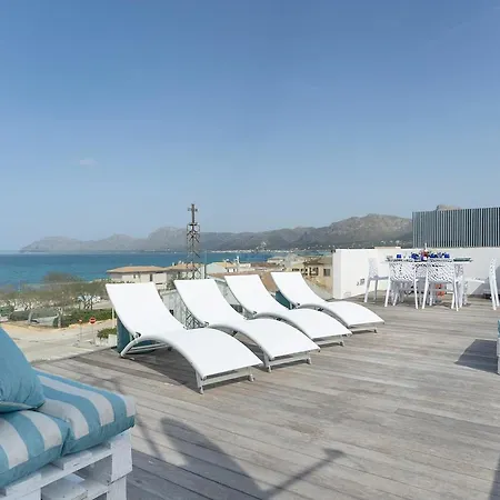 Feriehus Sunny Townhouse With Terrace In Son Serra *